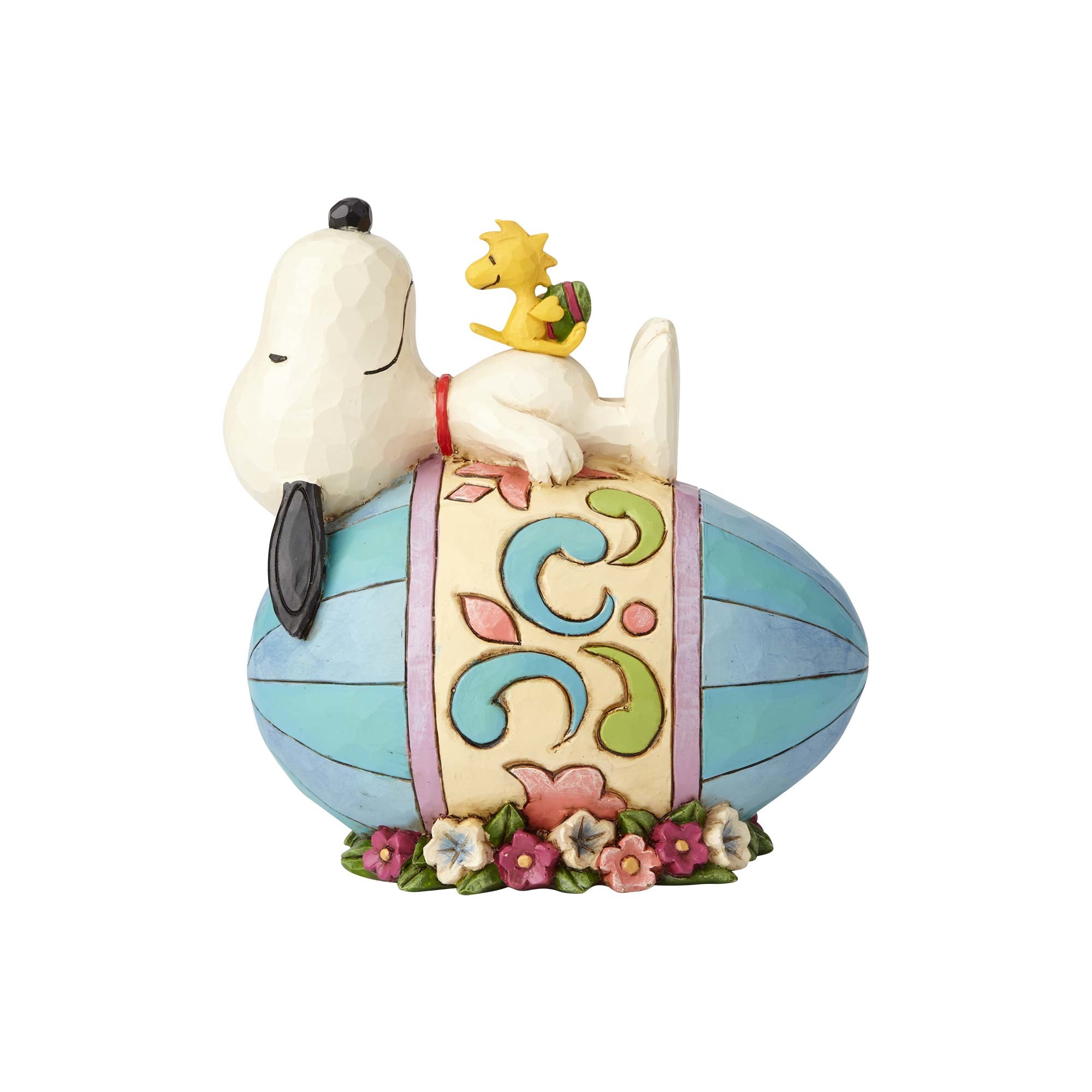 Snoopy on Easter Egg