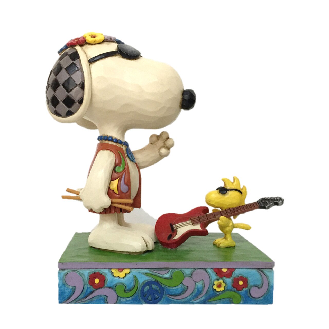 Snoopy/Woodstock Concert Goers
