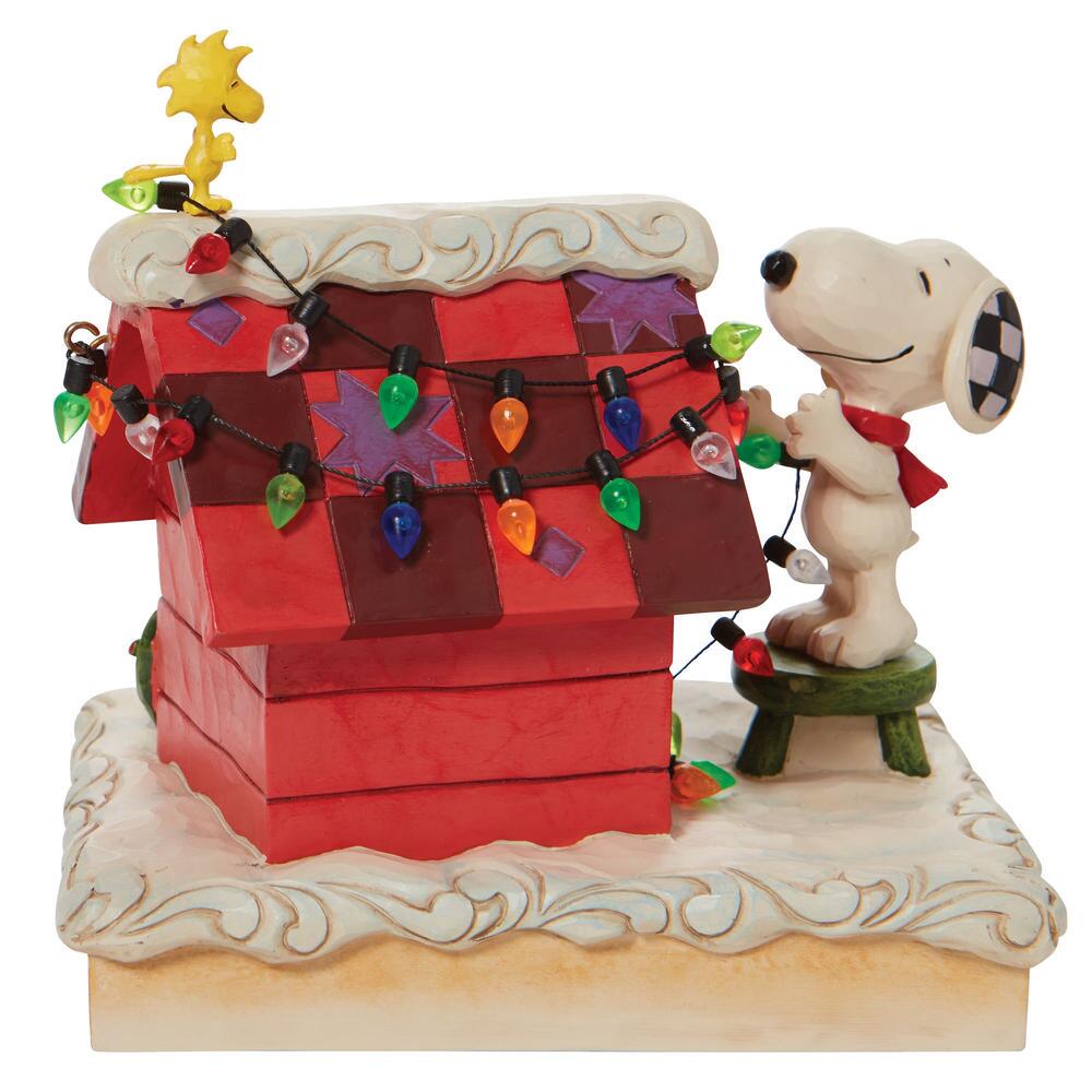 Snoopy with Wood Stock Decorating Dog House